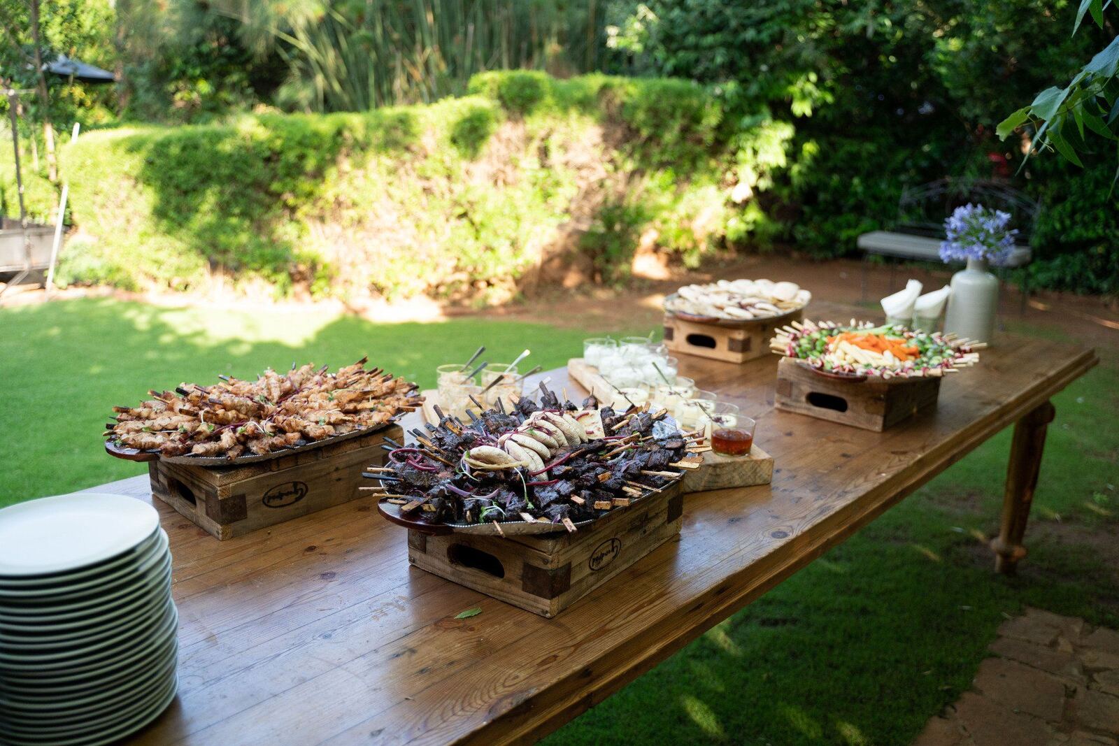 PRIVATE BUSH DINING